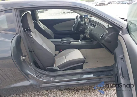 2012 Chevrolet Camaro 2Ls из США, поврежденный, VIN 2G1FA1E33C9172932